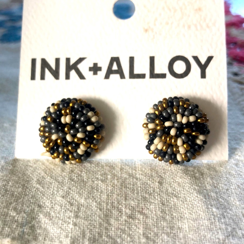 NWT Ink + Alloy brand post earrings